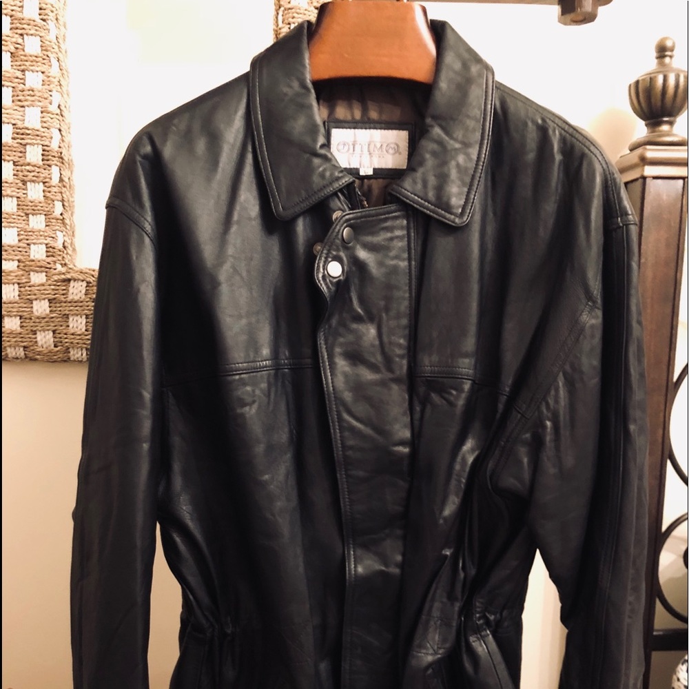 Men’s leather coat